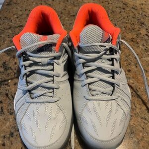 New Balance Women’s Gray & Orange Court Tennis Shoes- 9 Extra Wide